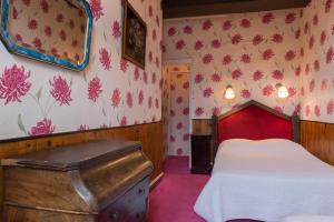 Hotels Hotel Esmeralda : photos des chambres