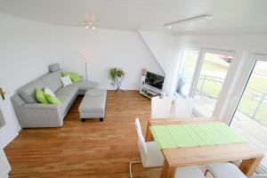 Wonningstair - Dünenstr 19, App 2