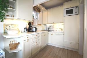 Dünenstraße 33B, EG rechts