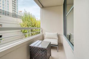 South Beach 1br w on-site shops restaurants SFO-1659