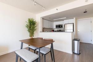 South Beach 1br across the street from SF bay SFO-1661