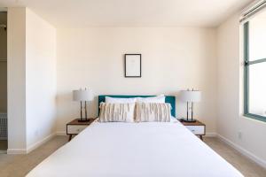 South Beach 1br across the street from SF bay SFO-1661