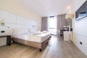 Superior Double or Twin Room room in Grand Hotel Pianeta Maratea Resort