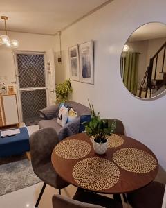 Cassie Homestay - Yuna Door 2 - Furnished Home in Butuan