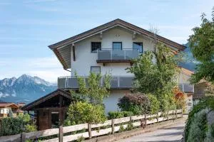 Ferienwohnung Höck - إتيير