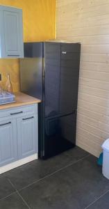 Ferienhaus“ Blaues Wunder“ am Wasser mit Grill