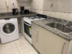 Dpto Pleno Centro con Asador y Cochera