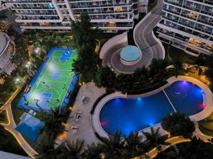 Azure Urban Resort Residences - Staycationary Miami 1210