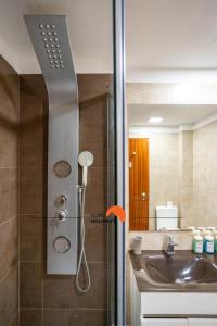 #193 Luxury Ocean View by Home Holidays