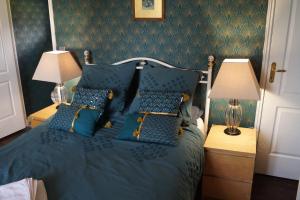 B&B / Chambres d'hotes Maison Des Glycines : Chambre Double avec Salle de Bains Privative