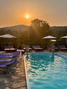 Pensiunea PORTAS RESORT