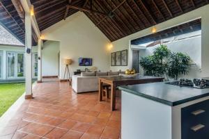 Villa Tilu-spacious and serene 3 bedroom villa in Canggu