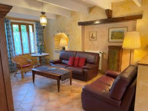 Maisons de vacances Mas des Lavandes - 3 gites de charme au calme avec grande piscine en Drome-Provencale : photos des chambres
