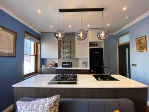 Prime Location, 5* Marylebone: Central London Gem