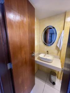 FLATS Particular Terrazzo