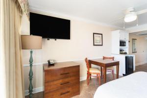 Mesmerizing Sunrises OF Tower Room 5th Floor