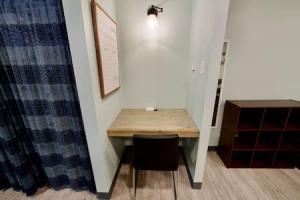 Workspace Studio Ski In Ski Out