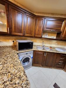 Dair Ghbar - Amman Apartment