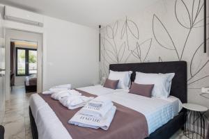 HADRIE LUXURY RESORT AND VILLAS ROVA ed