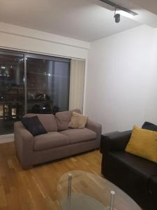 Striking 1 bedroom apartment