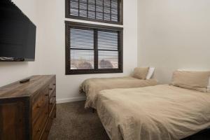 Luxury Downtown Rental - La Dolce Vita Villa #3