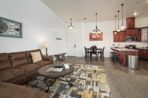 Luxury Downtown Rental - La Dolce Vita Villa #3