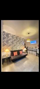 Belle appartement chaleureux à 2 mn à pied du tramway.