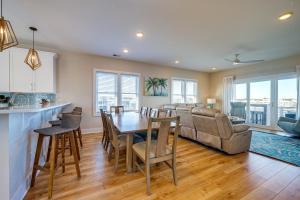 Lakefront Carolina Beach Townhome with 3 Balconies!