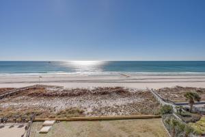 Orange Beach Condo with Ocean-View Balcony!