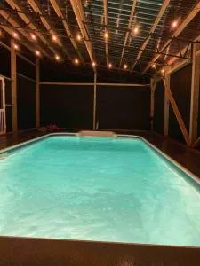 Private Farmhouse with Hot Tub - 丹德里奇 Private Farmhouse with Hot Tub - 丹德里奇