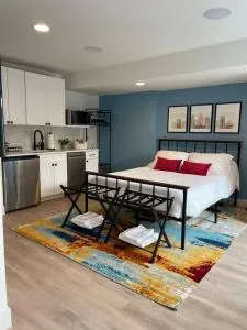 Private, cozy, suite by Mile High Stadium and Downtown Denver! - 丹佛