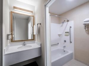 Garner Hotel Macon West by IHG