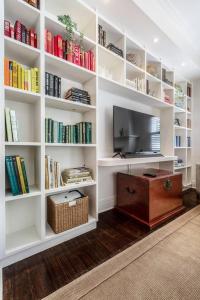 The Chatsworth Collection - A Contemporary Triplex