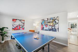 NEW • Modern • 4BR • Game Rm • Ping-Pong - Ubytování bez kategorie ve městě Arvada