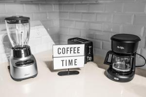 Modern 1 Bedroom In The Heart Of Downtown Doral