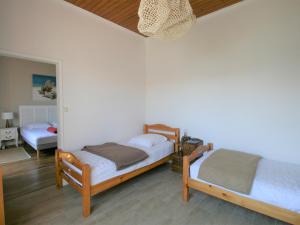 Maison à La Tranche-sur-Mer : Plage et Commerces à Proximité, Jardin, 3 Chambres, Parking - FR-1-22-343