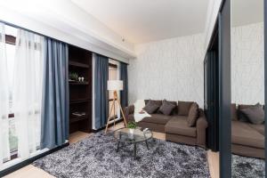 Suites at TimesSquare by Plush