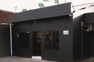 D Black Houze Banyuwangi