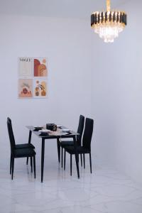 D Black Houze Banyuwangi