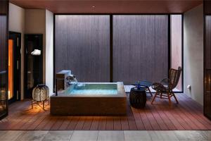 Rinn Kyoto Miyagawasuji hitotose Aki