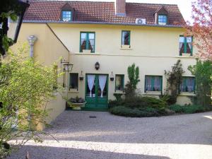 Hotels Logis Auberge A La Tete De Lard : photos des chambres