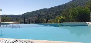 Studio 30 M² avec piscine et vue exceptionnelle - La Bastide