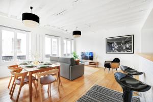 Apartments in the heart of Paris in Sentier