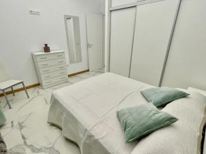 5 Island Village with Wi fi and Pool