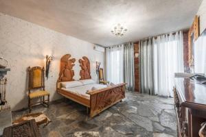 “Kanuni” - Authentic Albanian House