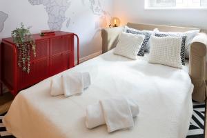 Modern Studio near British Square