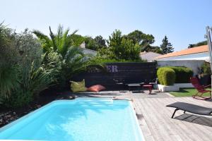Maisons de vacances ALIZE grande maison avec piscine chauffee : photos des chambres