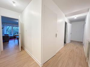 Appartements Le Martray - Spacieux - Parking : Appartement