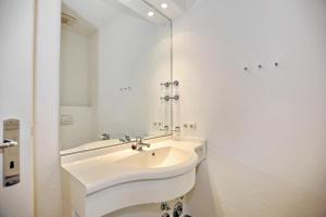 Strandstraße 16 Wohnung 09