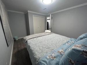 Cute Highlandpark (Lower A Unit)